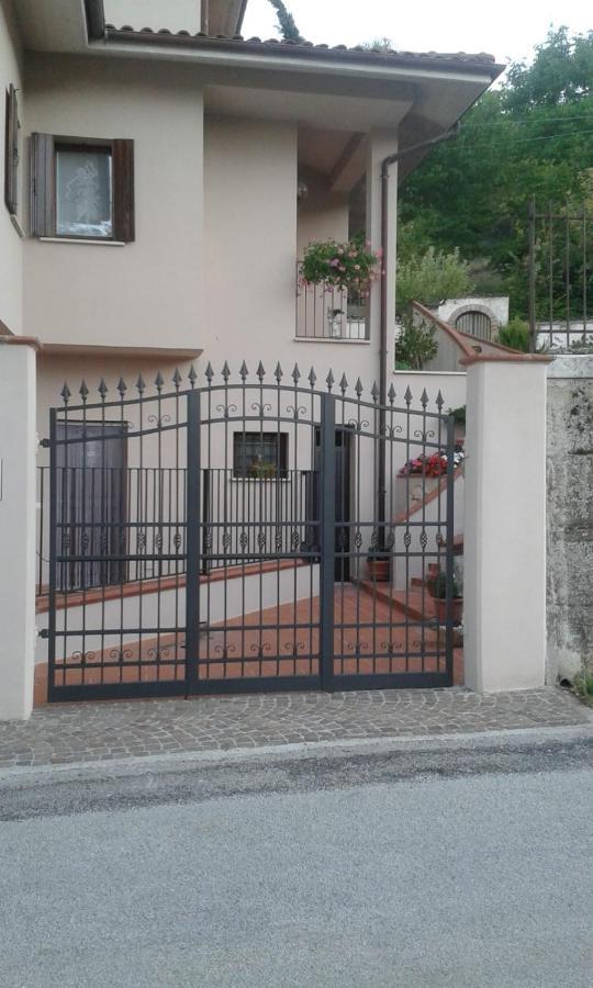 Villa Rosa Caporciano Exteriér fotografie